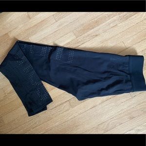 Lululemon soul cycle collaboration leggings
